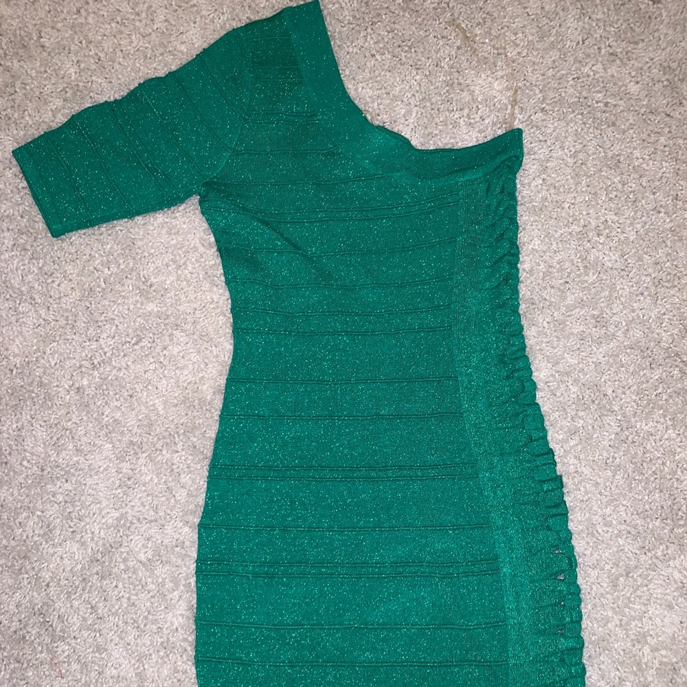 Sparkling green dress